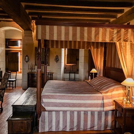 Manoir Du Bois Noblet Bed & Breakfast Louerre Екстериор снимка