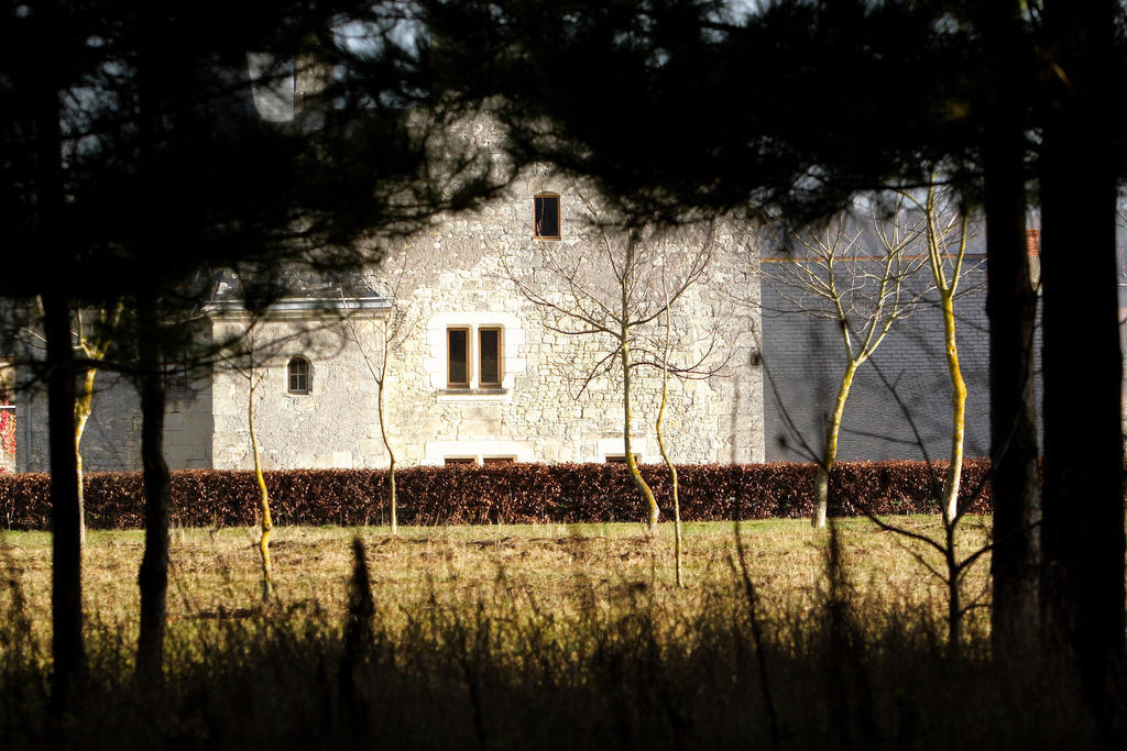 Manoir Du Bois Noblet Bed & Breakfast Louerre Екстериор снимка