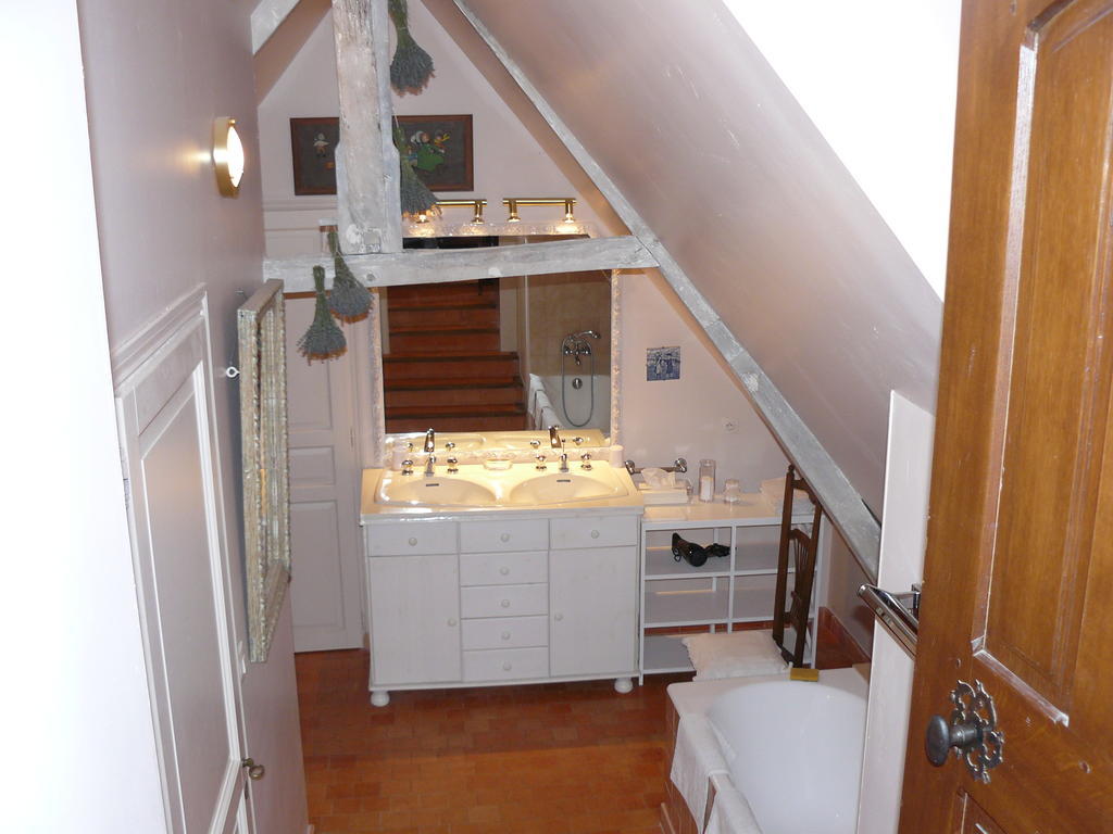 Manoir Du Bois Noblet Bed & Breakfast Louerre Стая снимка