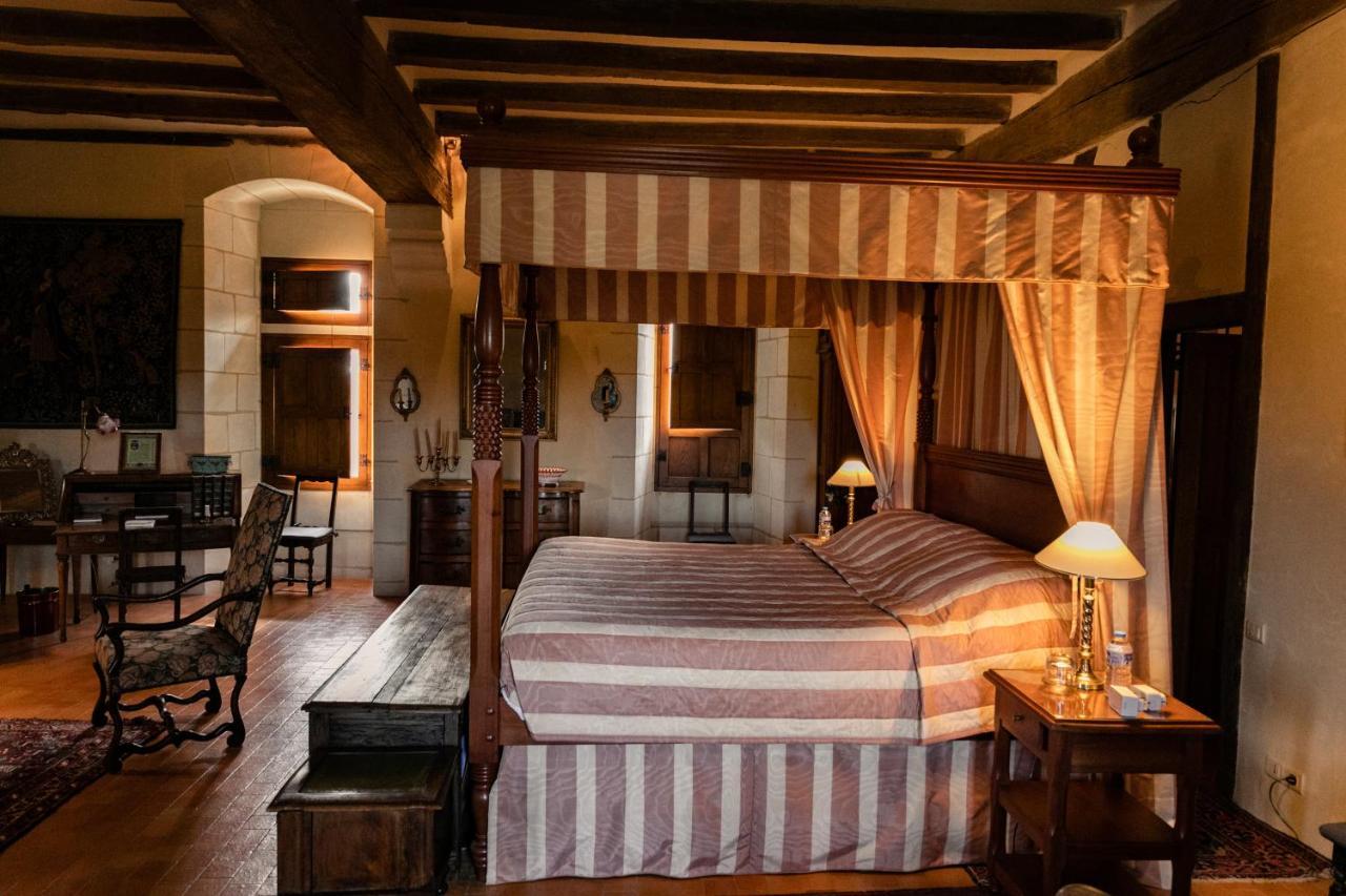 Manoir Du Bois Noblet Bed & Breakfast Louerre Екстериор снимка