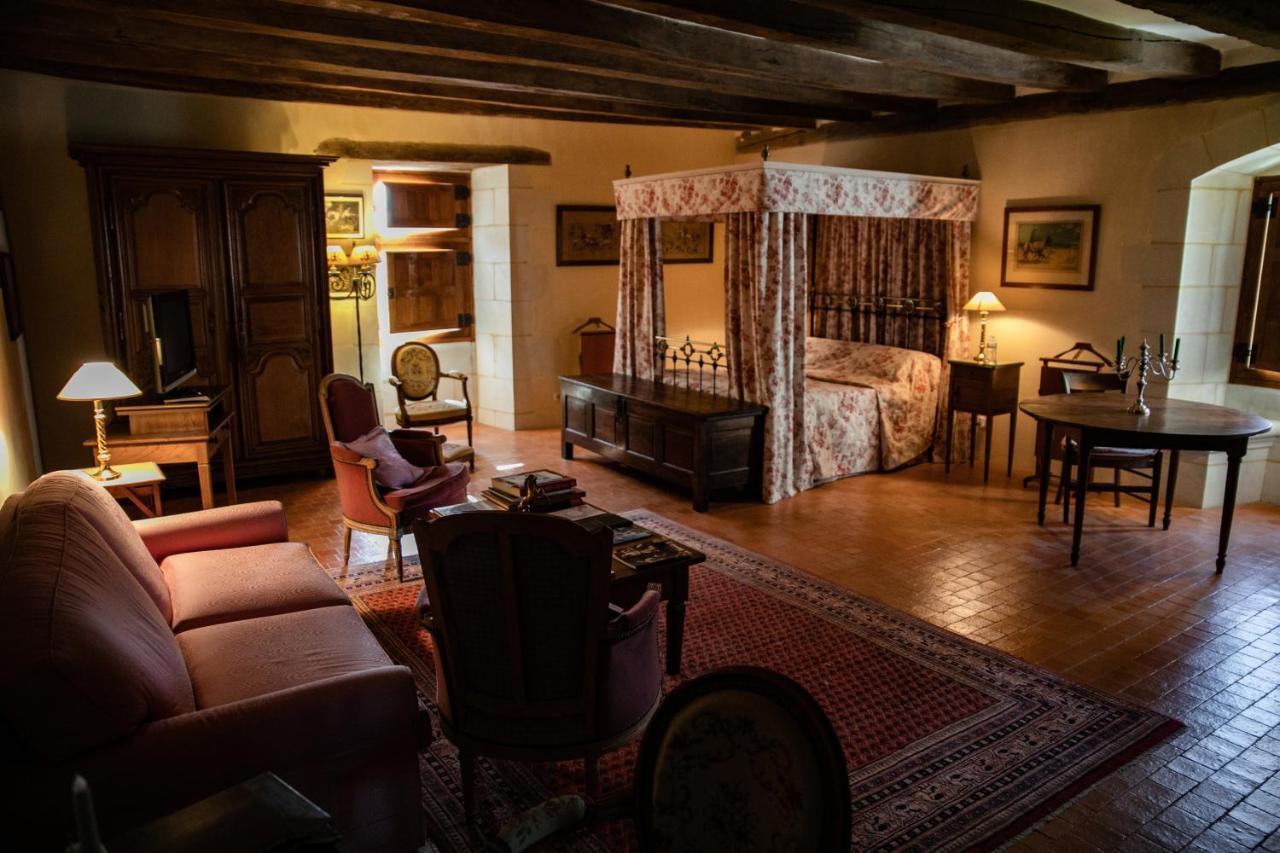 Manoir Du Bois Noblet Bed & Breakfast Louerre Екстериор снимка