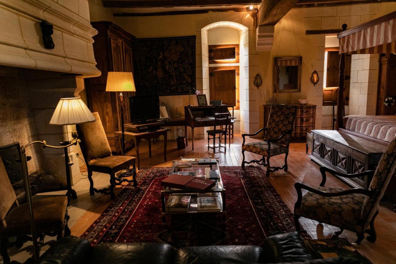 Manoir Du Bois Noblet Bed & Breakfast Louerre Екстериор снимка
